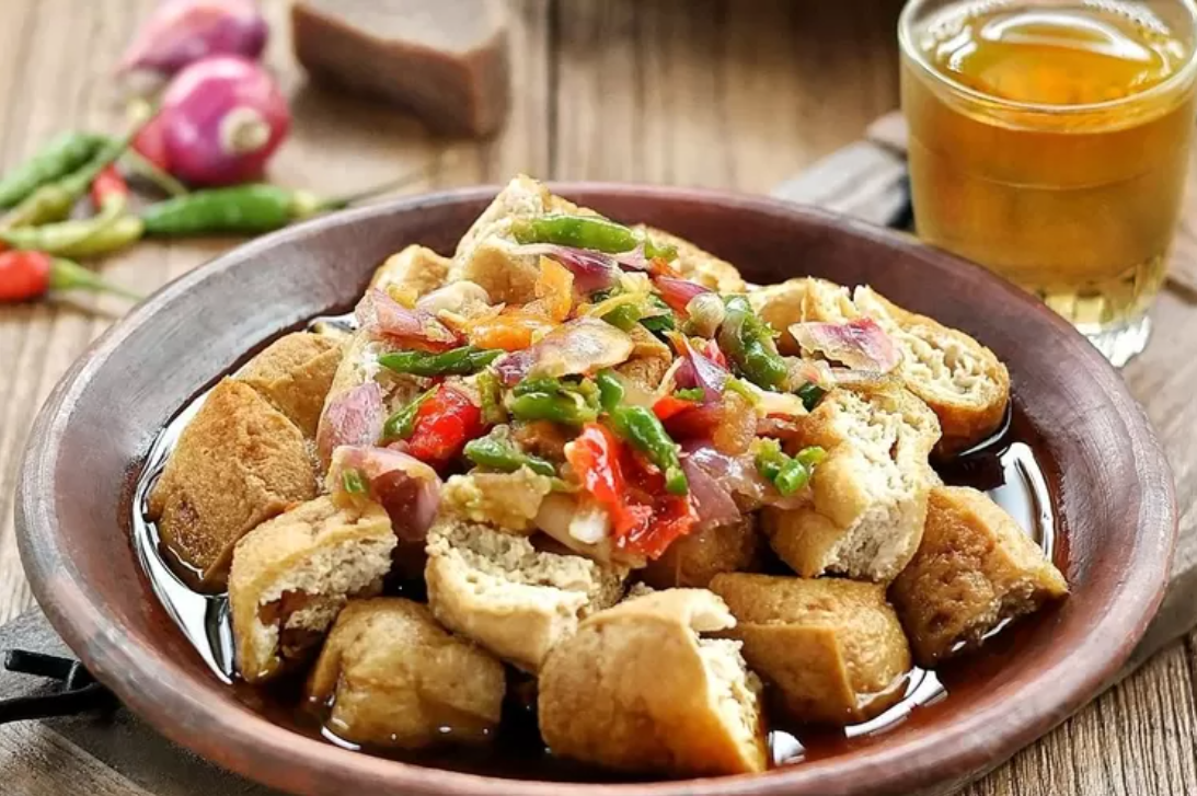 Gejrot's Tofu : Symphony of Taste and Cultural Culinary Heritage of Cirebon City